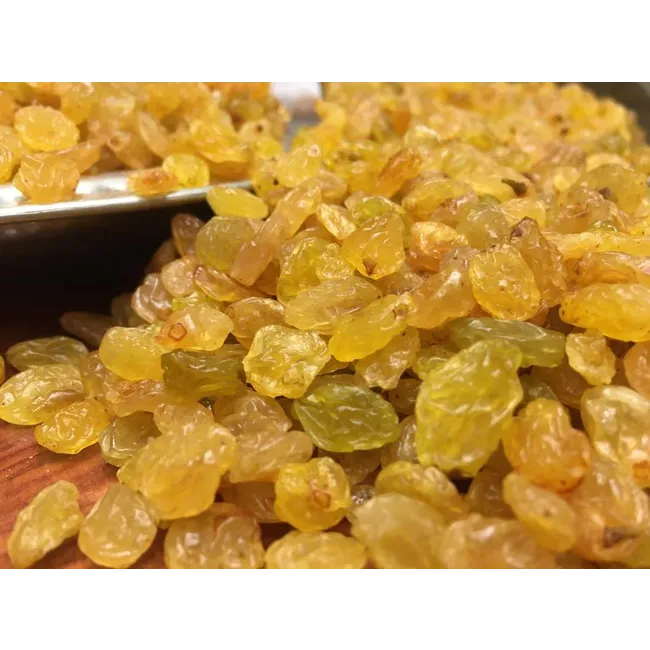 Çekirdeksiz Sarı Üzümü ( 500 gr )